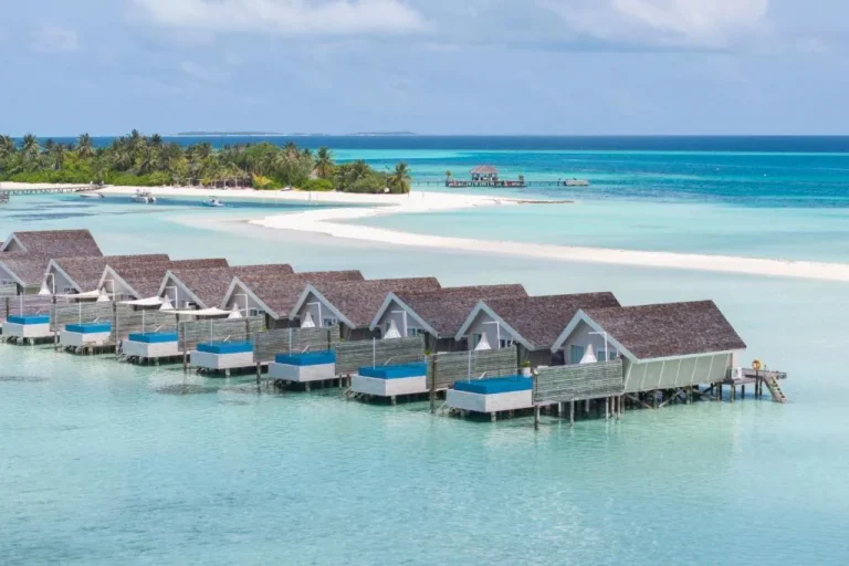 Lux Ari Atoll