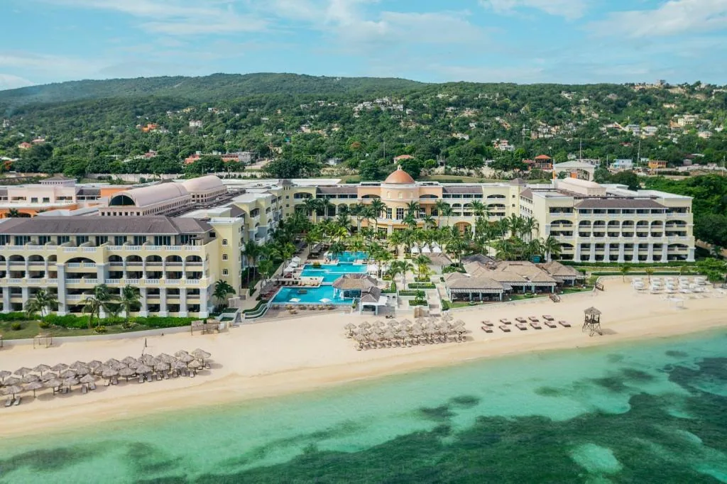 JOIA Rose Hall by Iberostar